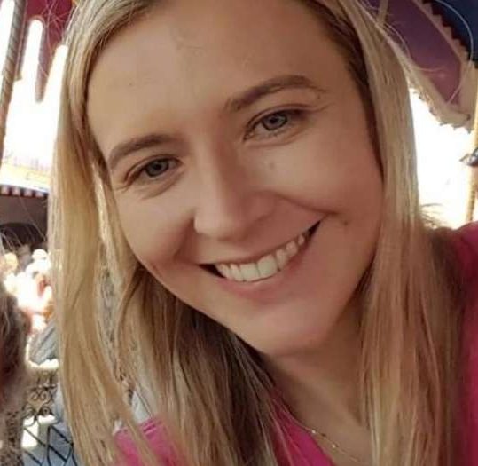 CAROLINA ARCE: «NOS AMENAZABA CON QUE NOS QUERÍA ATAR Y DEJAR ENCERRADOS»