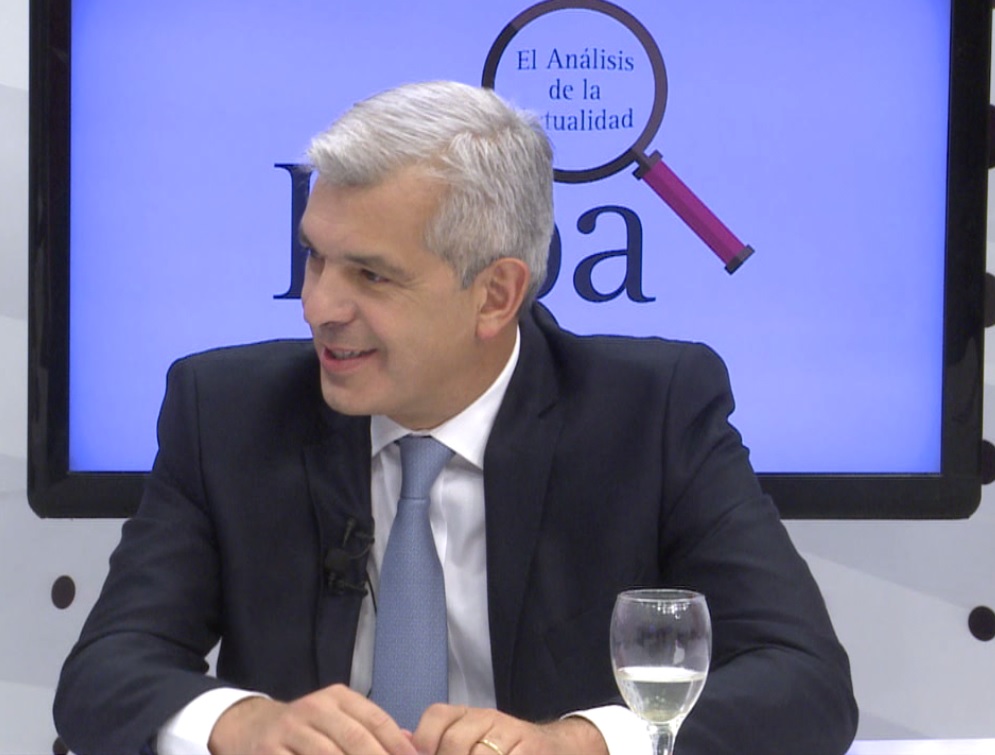 NOTA CON JULIÁN DOMÍNGUEZ