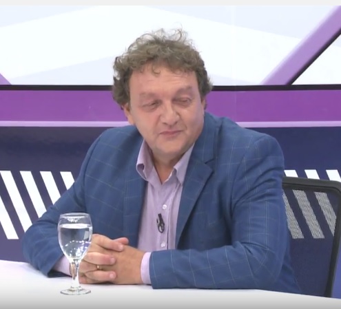 NOTA CON MARIANO NARODOWSKI