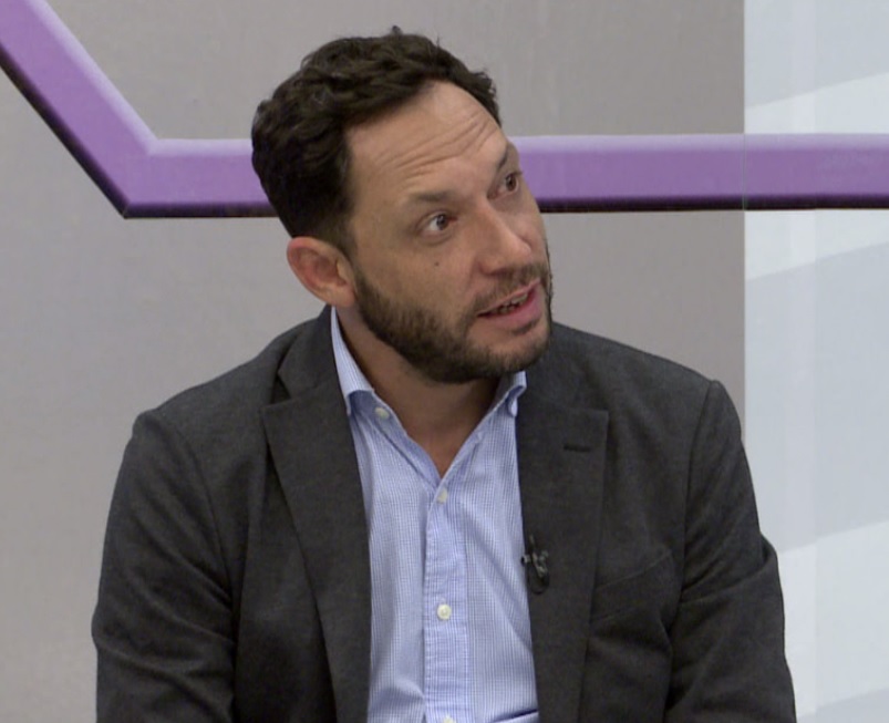 NOTA CON MAXIMILIANO FERRARO