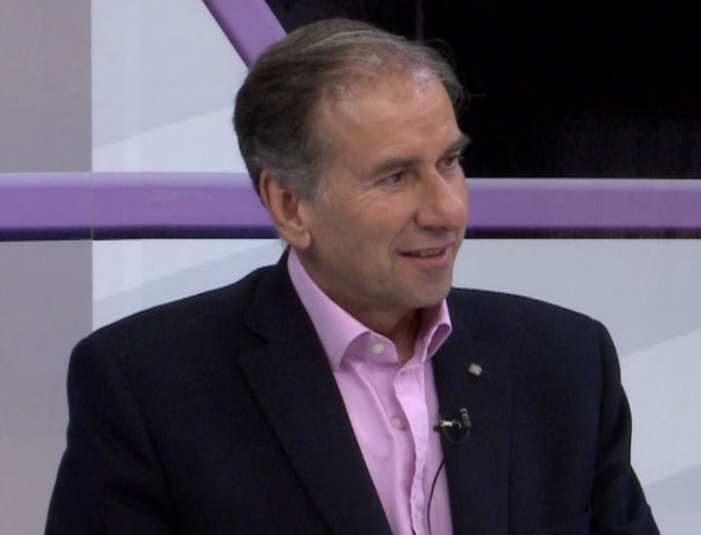 NOTA CON HUMBERTO SCHIAVONI