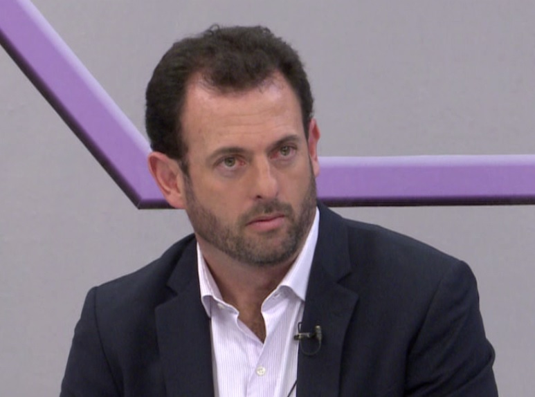 NOTA CON JOSÉ URTUBEY