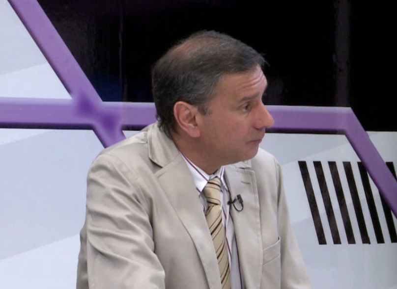 NOTA CON ENRIQUE ROMERO