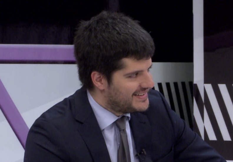 NOTA CON PABLO KNOPOFF