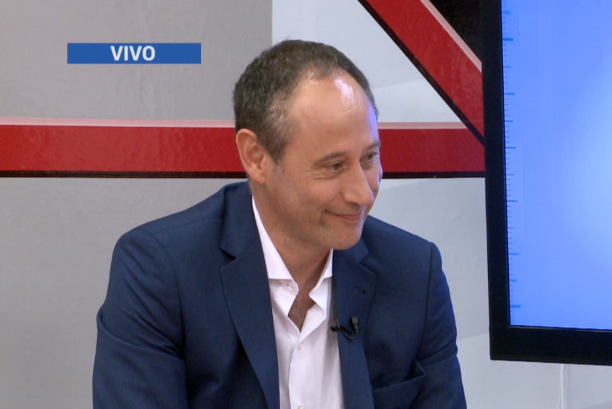 NOTA CON LUCIANO SANGUINETTI