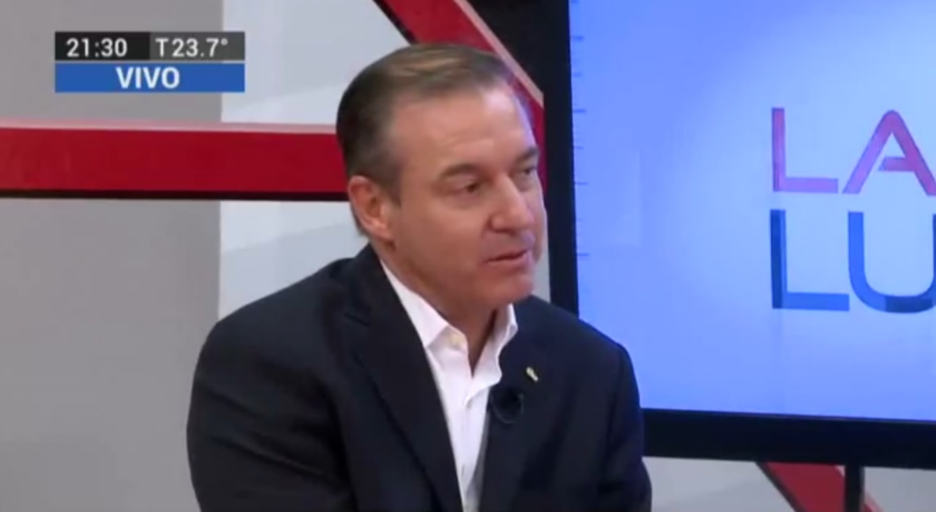 NOTA CON PEDRO CASCALES