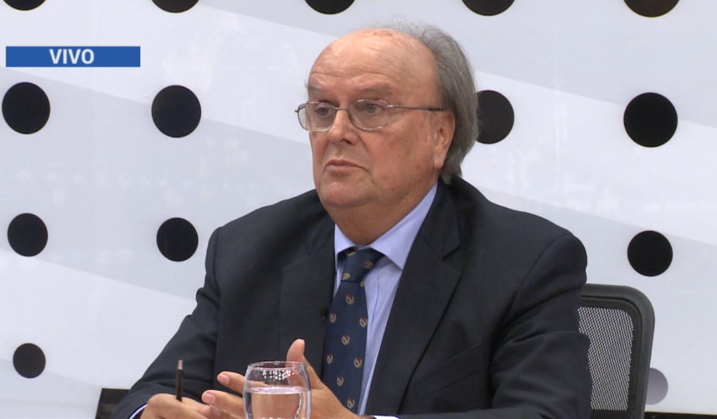 NOTA CON JOSÉ IGNACIO DE MENDIGUREN