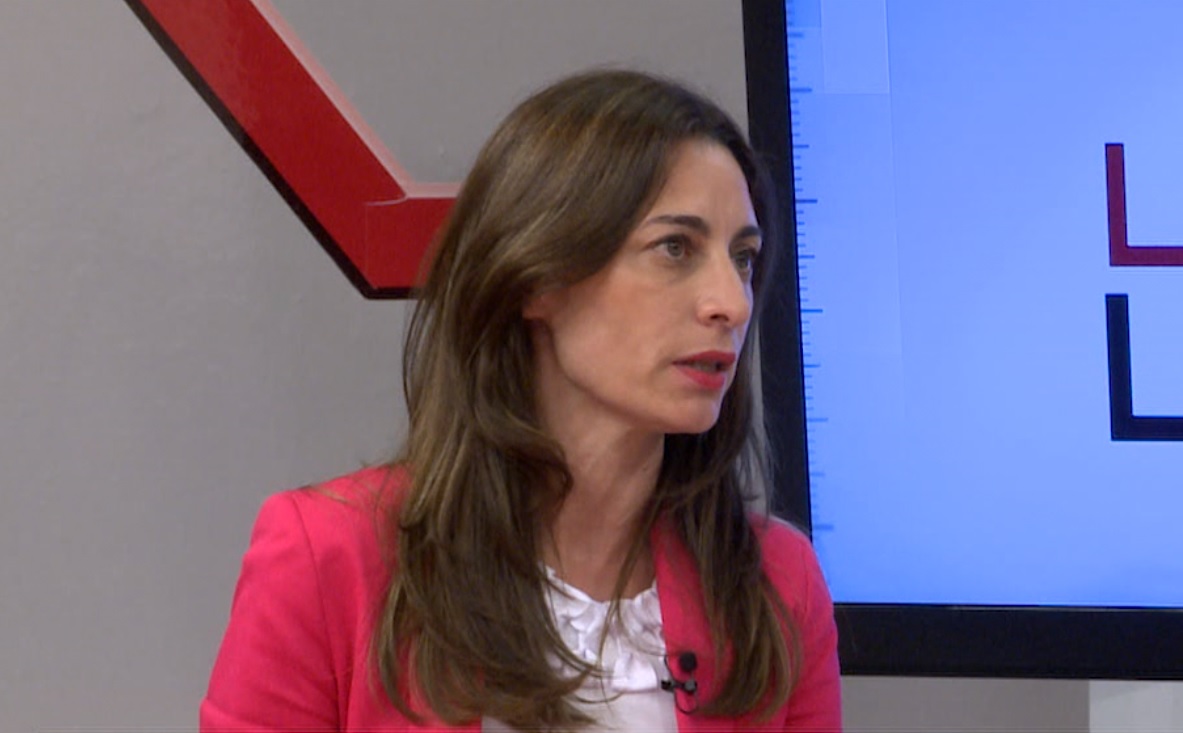 NOTA CON CARLA PITIOT