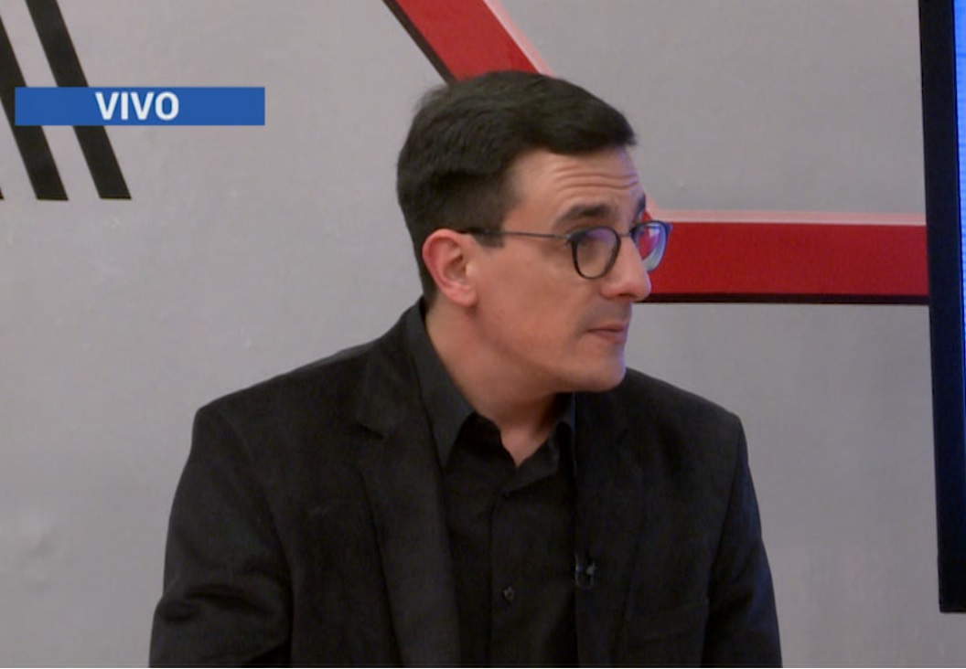 NOTA CON JORGE GIACOBBE