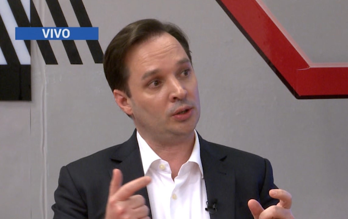 NOTA CON JUAN CARNEVALE