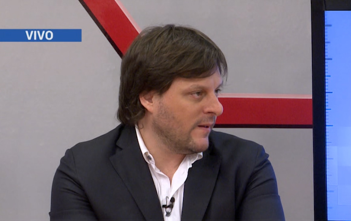 NOTA CON LEANDRO SANTORO