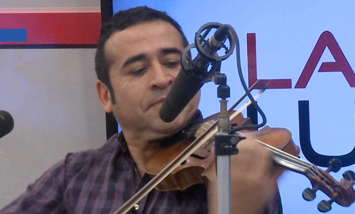 NOTA CON NÉSTOR GARNICA