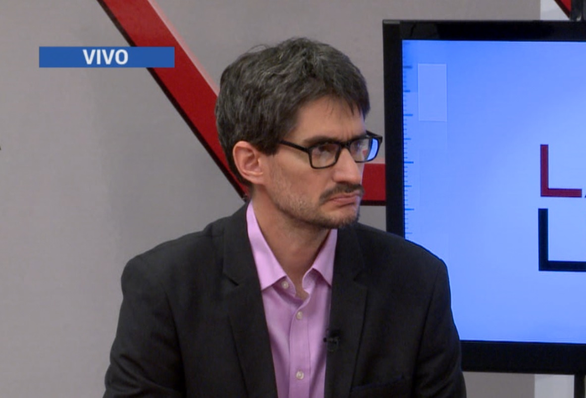 NOTA CON GASTÓN ROSSI