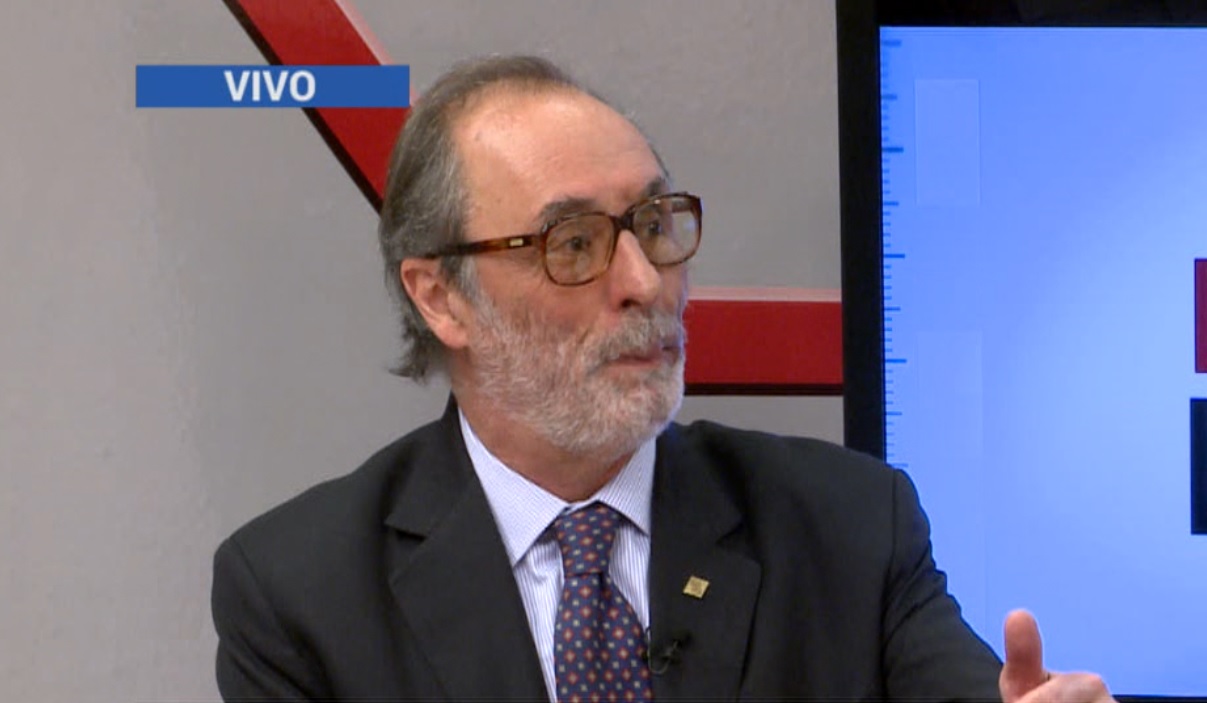 NOTA CON PABLO TONELLI