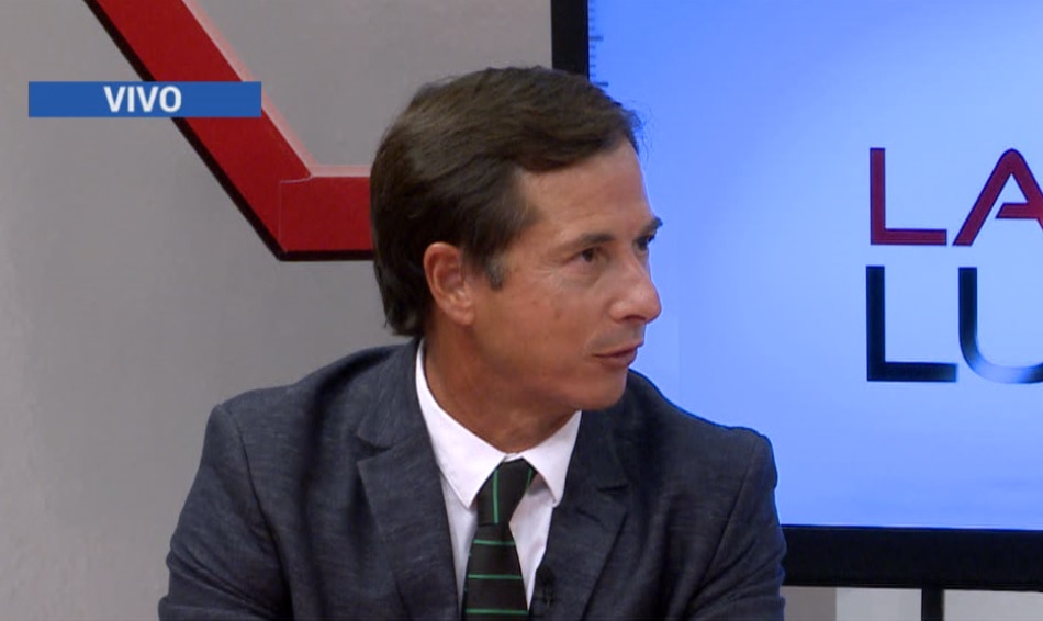 NOTA CON DANIEL LIPOVETZKY