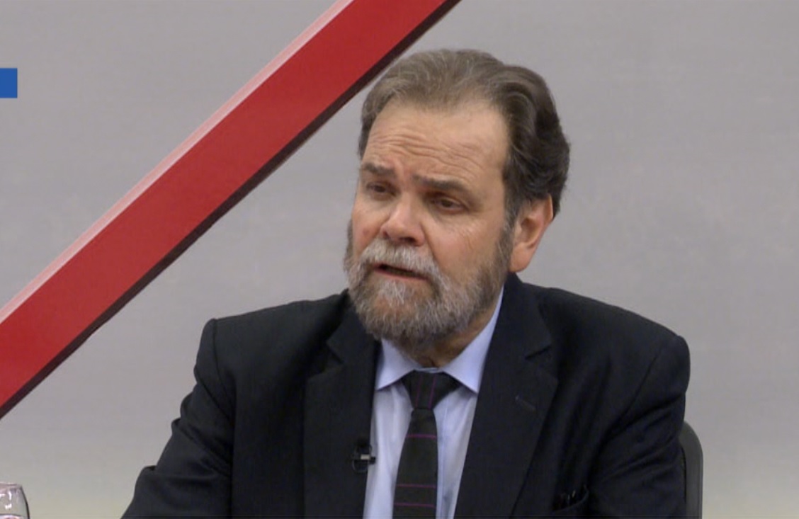 NOTA CON EUGENIO SEMINO