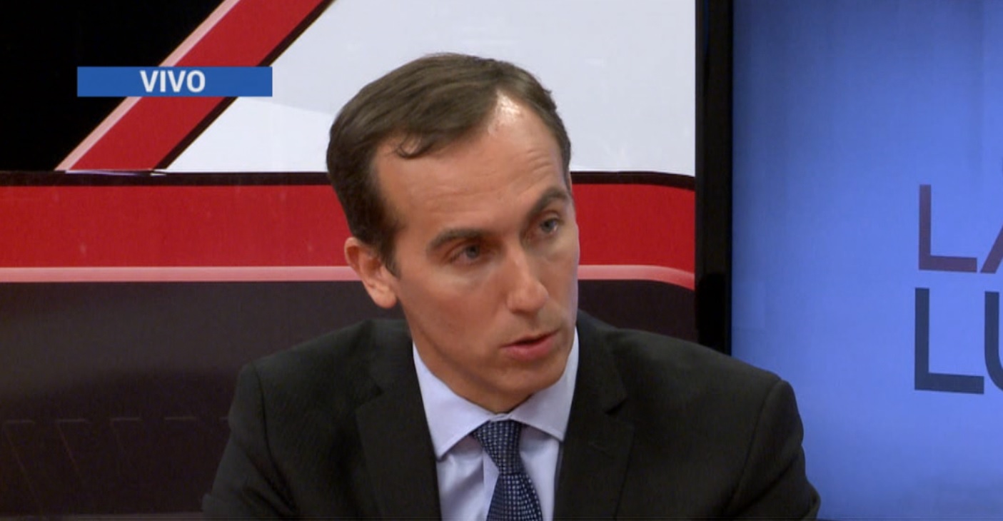 NOTA CON HUGO ALCONADA MON