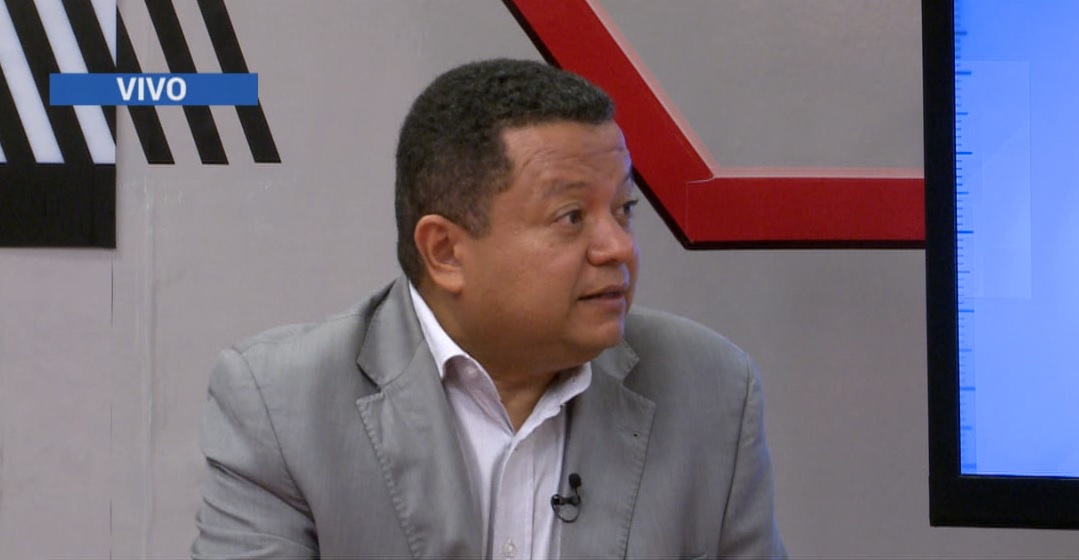 NOTA CON MARLON REIS