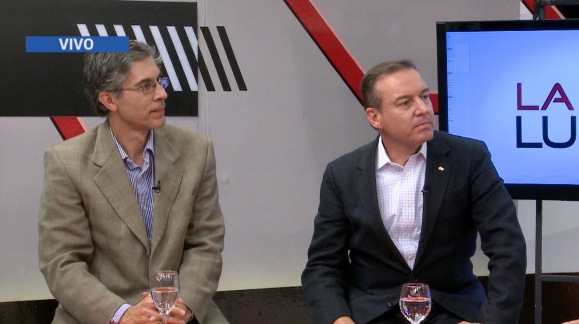 NOTA CON PEDRO CASCALES Y AGUSTÍN ETCHEBARNE