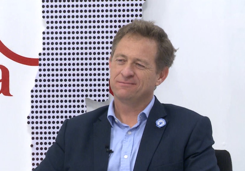 NOTA CON AGUSTÍN CAMPERO