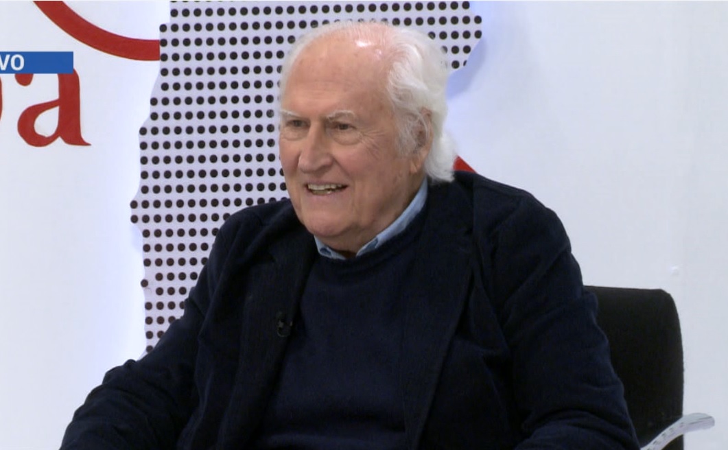 NOTA CON PINO SOLANAS