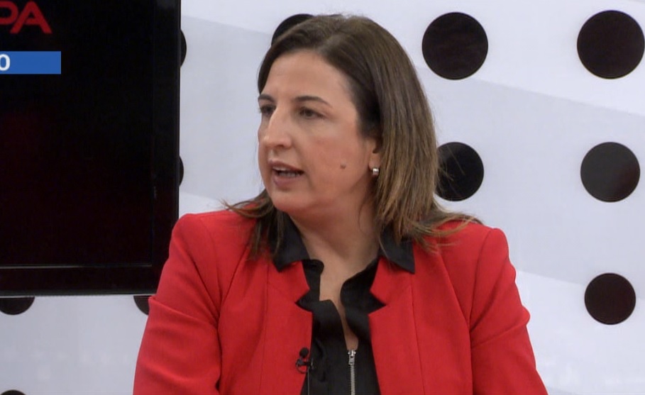 NOTA CON CLAUDIA NEIRA