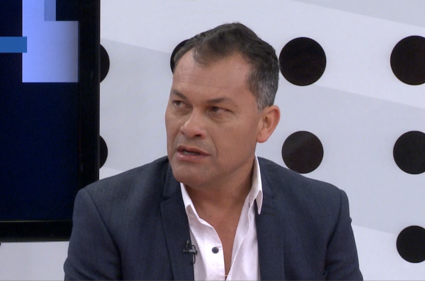 NOTA CON WALTER FESTA