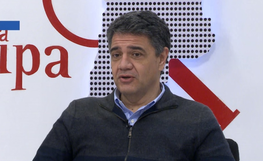 NOTA CON JORGE MACRI