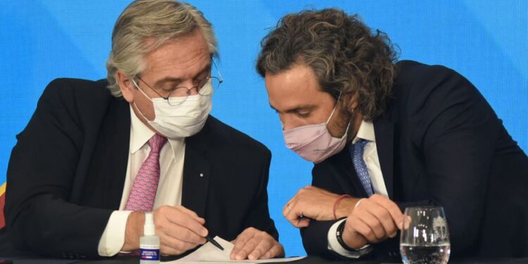 Ocho de los 20 ministerios, sin actividad parlamentaria