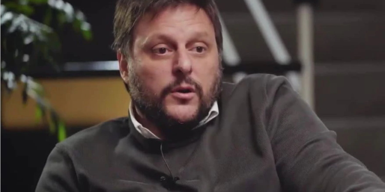 Leandro Santoro miró a la Casa Rosada para la elección en noviembre: “La respuesta la tiene que dar el Gobierno”