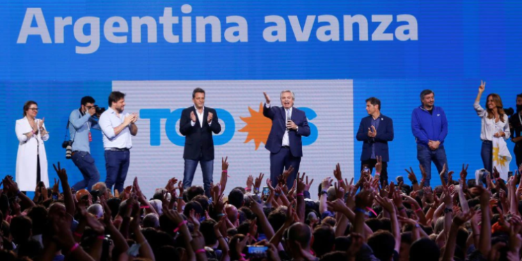 La Justicia puso en marcha el escrutinio definitivo en dos distritos que confirmarán la primera minoría en el Congreso