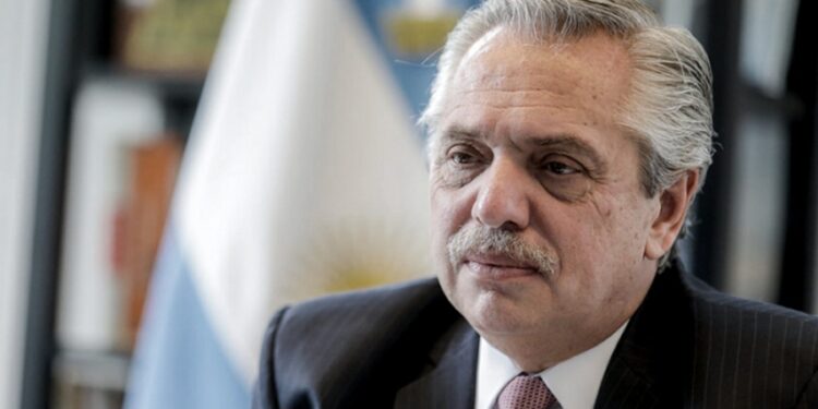 Alberto Fernández retoma las visitas a las provincias con una reunión de gabinete federal en Tucumán 13 diciembre, 2021 in Política