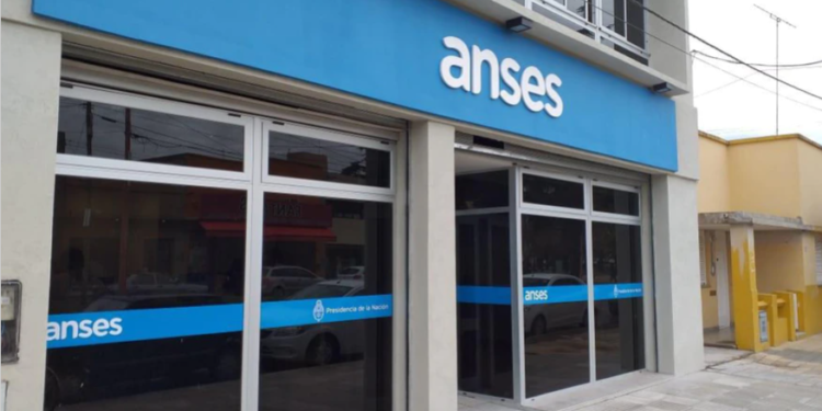 Se reducen los montos que el Gobierno prevé destinar al pago de juicios favorables a jubilados