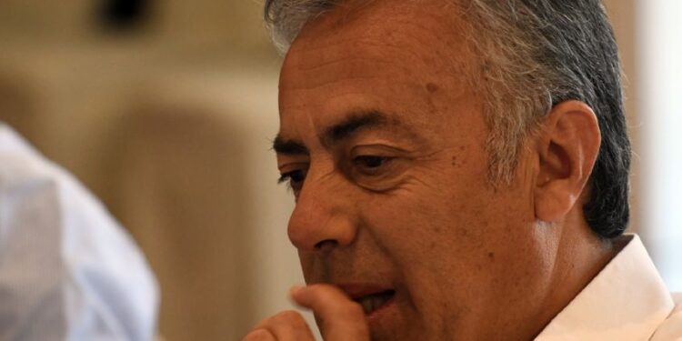 Alfredo Cornejo: «Tengo el carácter y la experiencia para ser presidente»