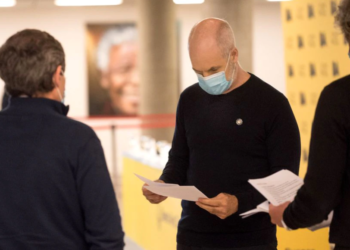 La ciudad de Buenos Aires intensifica los testeos y se diferencia de la Provincia y la Nación