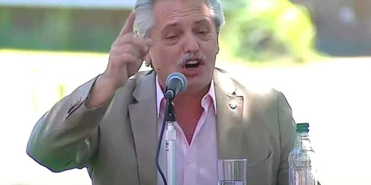 Alberto Fernández: «El FMI intenta imponernos un acuerdo y no estamos de acuerdo»