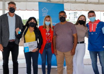 El Ministerio de Desarrollo Territorial y Hábitat entregó viviendas y créditos en Córdoba