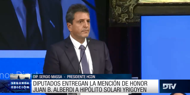 Diputados reconoció a Hipólito Solari Yrigoyen con la mención de honor «Juan B. Alberdi»