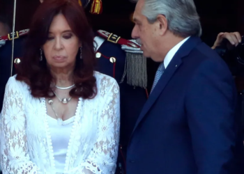 Cada vez más dirigentes piden que Alberto Fernández y Cristina Kirchner se reúnan para sellar una tregua en el Frente de Todos