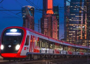 La polémica compra de trenes a Rusia quedó frenada por las sanciones bancarias