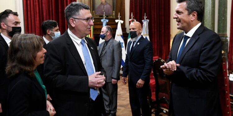 Massa recibió al vice primer ministro israelí, para conmemorar el 30° Aniversario del atentado a la Embajada de Israel