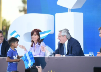 El nacimiento de Francisco abrió una frágil tregua, a la espera del dato de la inflación y la presentación de Cristina Kirchner
