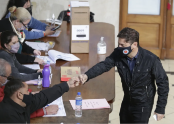 El desdoblamiento electoral en Buenos Aires se estanca y oficialistas y opositores especulan sobre su conveniencia