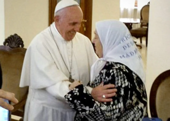 El papa Francisco le envió una carta a Hebe de Bonafini por el aniversario de Madres de Plaza de Mayo