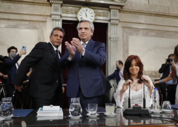 Matrimonio por conveniencia: cómo Alberto Fernández se acerca al empresariado ante el vacío de Cristina Kirchner