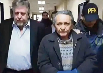 Ordenan peritar por primera vez los originales de los cuadernos de las coimas que escribió el chofer Oscar Centeno