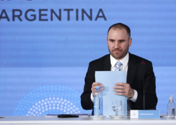 El regreso de Antonio Pronsato y varias renuncias, el último intento de Martín Guzmán antes de irse