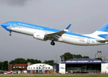 Las empresas públicas eluden el ajuste, reciben más plata y ya gastan $2400 millones por día