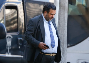 Alega la defensa de Julio De Vido en el caso Vialidad con críticas al fiscal, al tribunal y a los medios