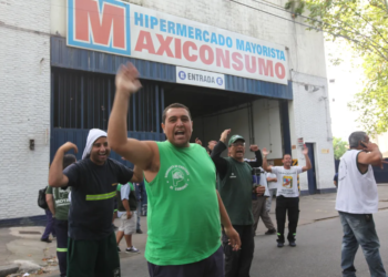 Bloqueos, amenazas y extorsión: hubo más de 40 denuncias penales contra sindicatos entre 2021 y 2022